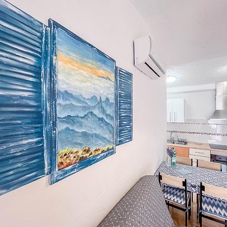 Private Chill-Out Terrace Bungalow - Pool San Bartolome Bagian luar foto