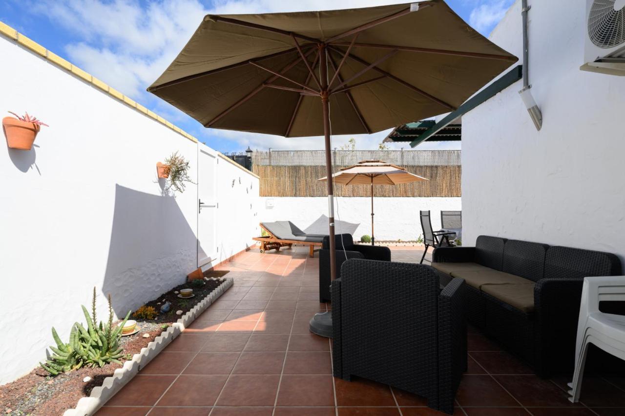Private Chill-Out Terrace Bungalow - Pool San Bartolome Bagian luar foto