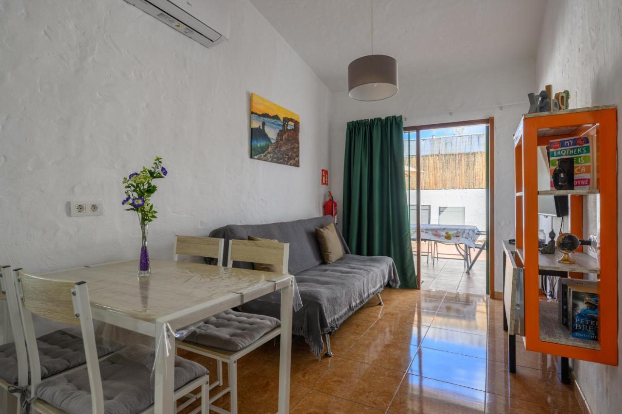 Private Chill-Out Terrace Bungalow - Pool San Bartolome Bagian luar foto