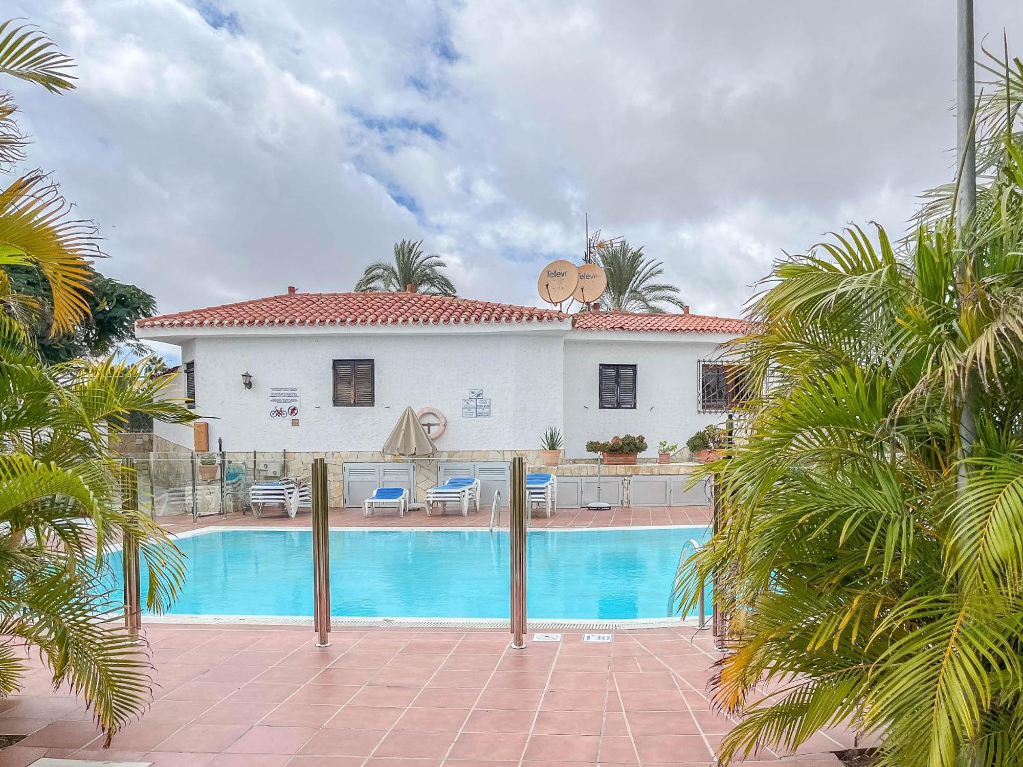 Private Chill-Out Terrace Bungalow - Pool San Bartolome Bagian luar foto